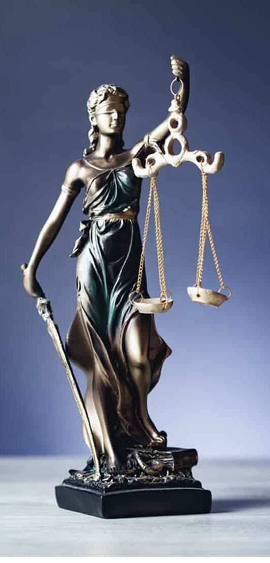 العبويني محامون ومستشارون قانونيون